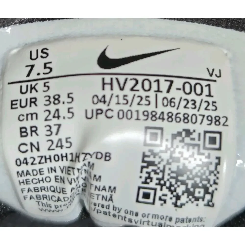 Nike women size